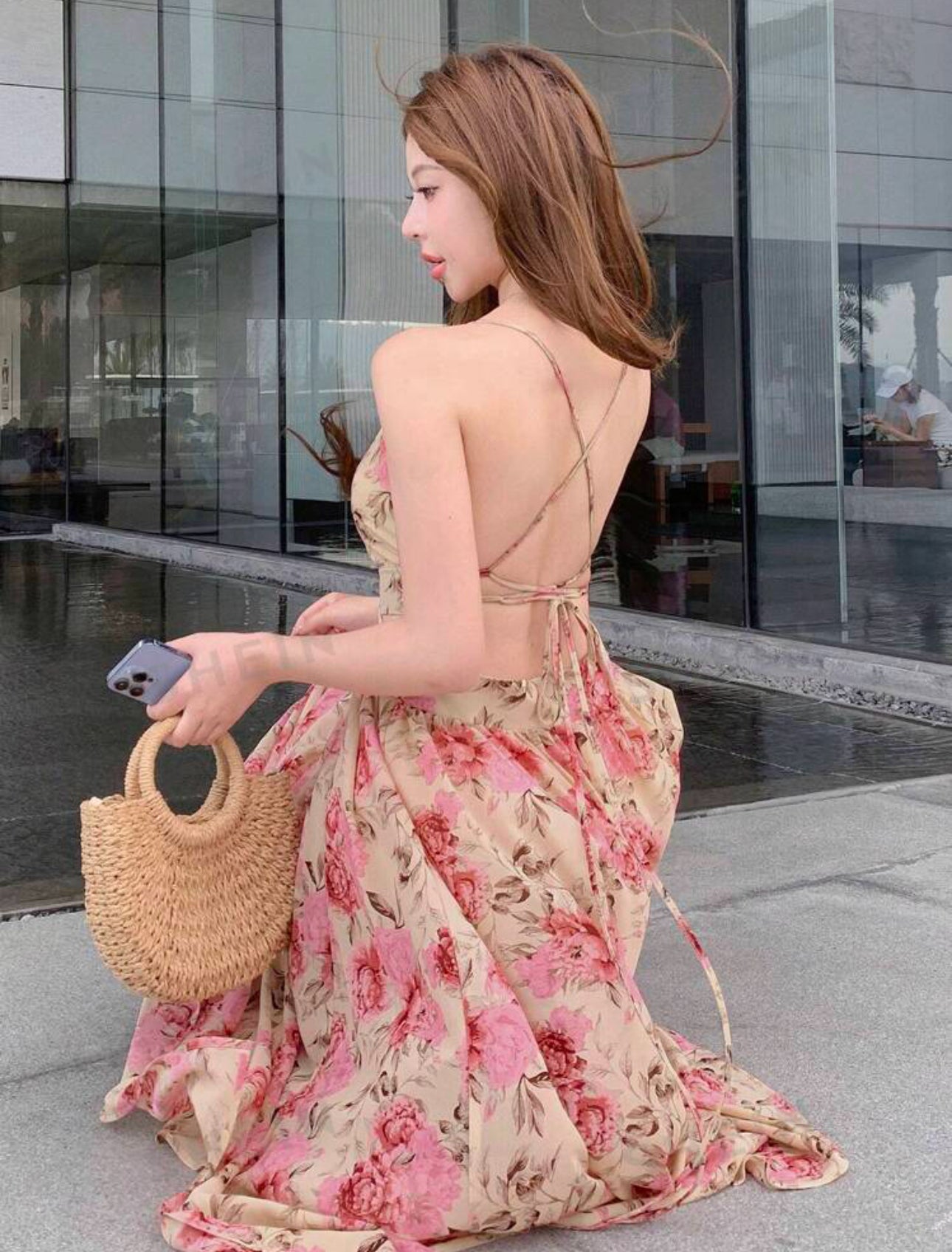 Backless Floral