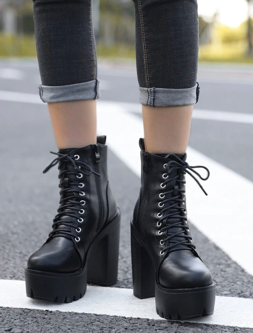 Women's Boots